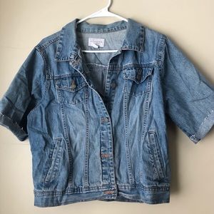 Denim short sleeves jacket